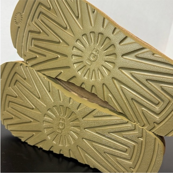 UGG Tan Suede Clogs with Patterned Trim - Picture 2 of 2